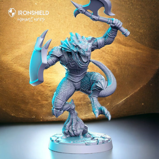 Saurien Lézard Hommes Gladiateur avec Bouclier et Hache Guerrier Combattant Lézard pour DND Figure Imprimer 3D Résine 12k 32mm Miniatures Figurines Mini