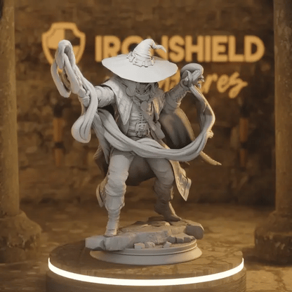 Big Hat Harrison DnD miniature 360 turntable animation