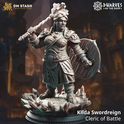 Kilda - Dwarf War Cleric Figure