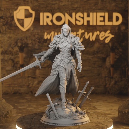 Lydia - Woman Commander Knight Paladin