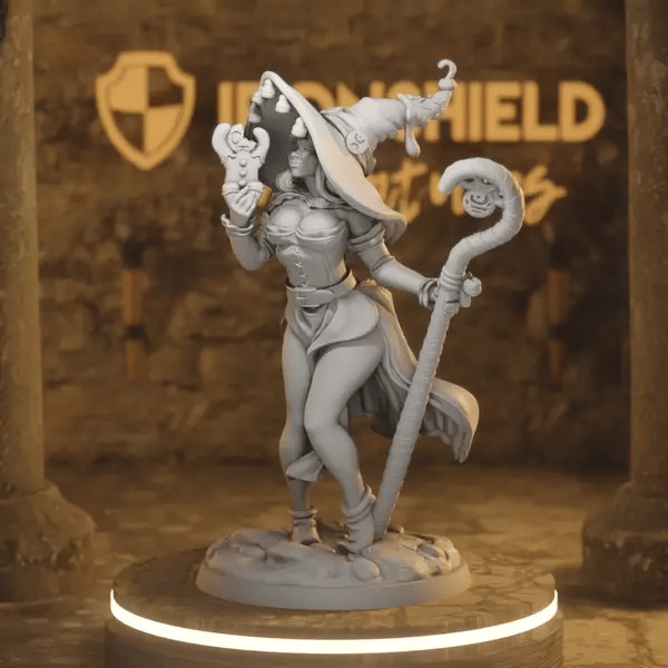 Momma Shugga DnD miniature 360 turntable animation