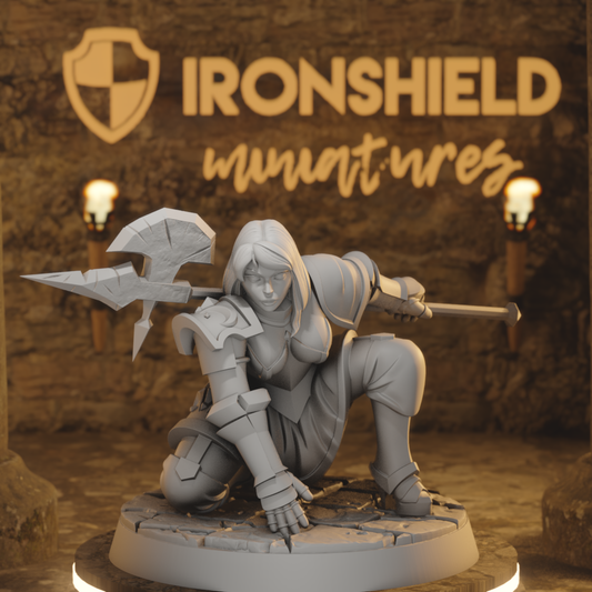 Monja 18 – Female Fighter Warrior Hero Paladin