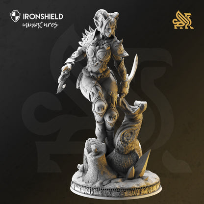 Master of Poisoned Talons – Orlena Figure + Base print 3d 12k dnd miniature Gift Idea mini |Dungeons & Dragons | Tabletop | DM Stash