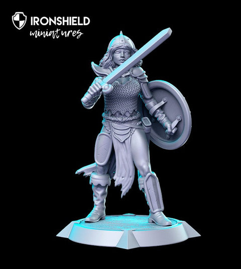 Tika - Femenina Guerrero Woman Fighter miniatura para DnD impresa en 3D | Idea de Regalo | Dungeons and Dragons | Juego de Mesa