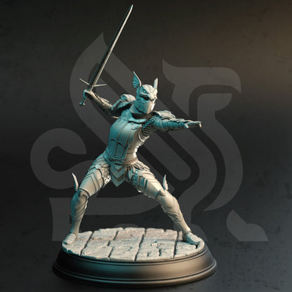 Golden Griffin Vanguards Knight (2 var) Figure 12k + Base Print 3D RPG Miniature Gift Idea mini | Dungeons & Dragons | Tabletop | DM Stash