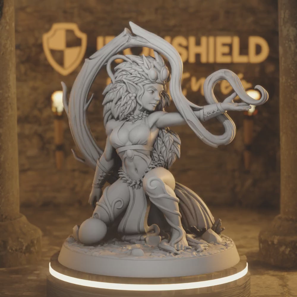 Dryad Woman Dryad Sorcerer Nature Spells — 360° rotating view of 3D printed DnD miniature