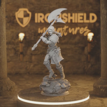 Human Wolf Barbarian Fighter Ariana Grey — 360° rotating view of 3D printed DnD miniature