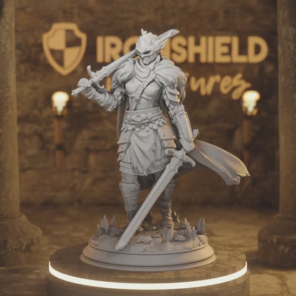 Estelia – Renegade Golden Griffin Fighter the War-Scarred