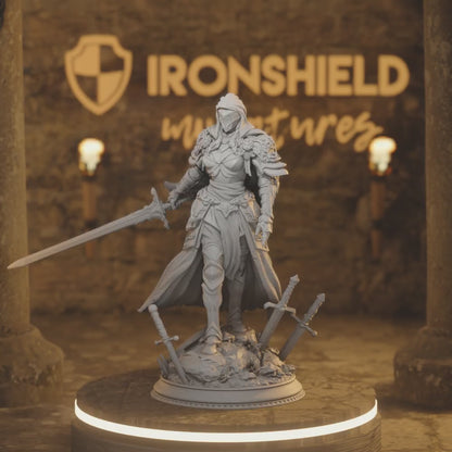 Lydia - Woman Commander Knight Paladin