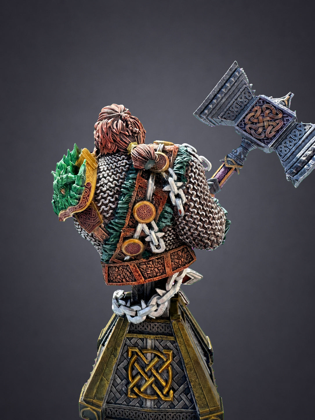 Rend Madbeard painted barbarian bust - rear view with chainmail, chains and knotwork plinth