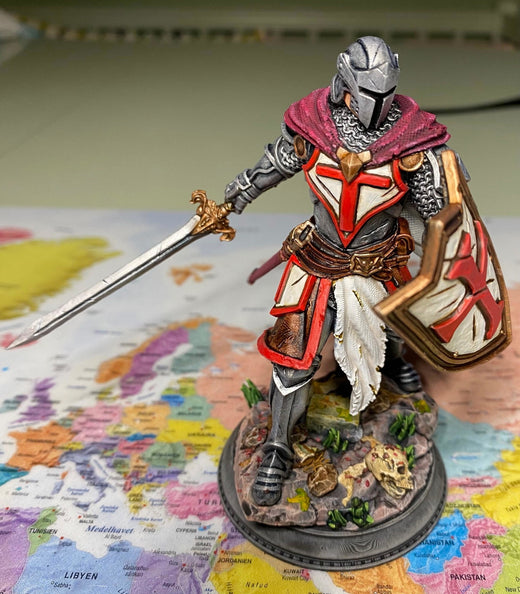 Leopold - Knight Paladin Fighter - customer paint job